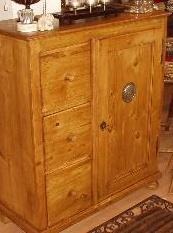 Brotschrank um 1850